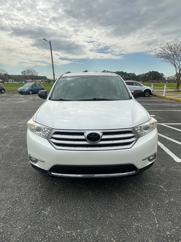 2013 Toyota Highlander Base Plus