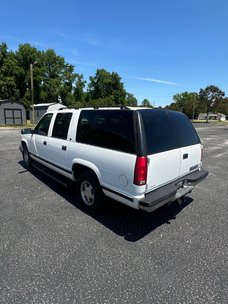 1997 Chevrolet Suburban 1500 1500