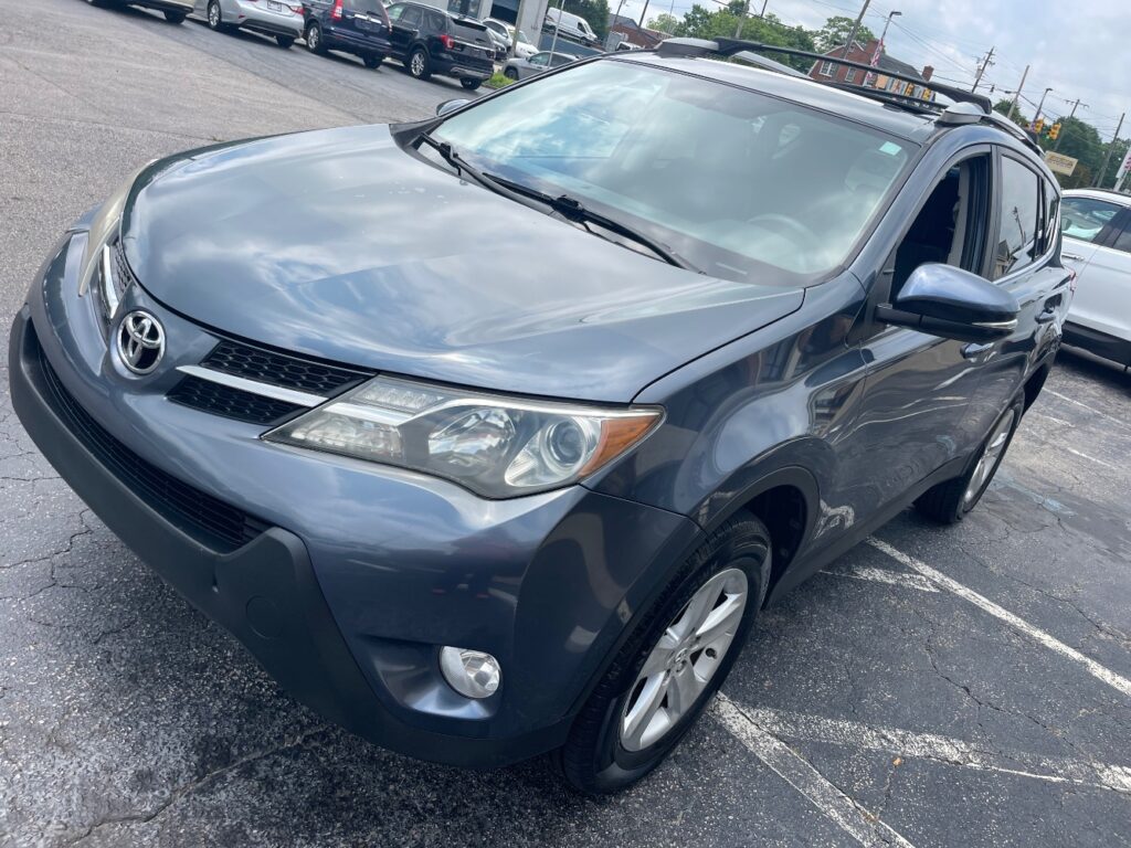2013 Toyota RAV4 XLE