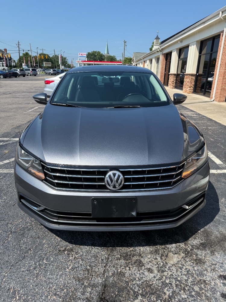 2016 Volkswagen Passat 1.8T SE