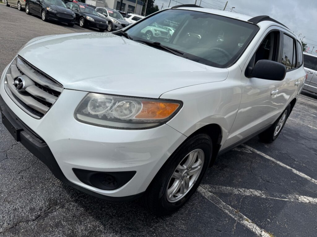 2012 HYUNDAI SANTA FE CUSTOM