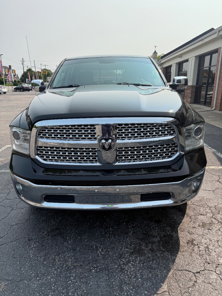 2018 Ram 1500 Laramie Crew Cab 4x4 5'7 Box
