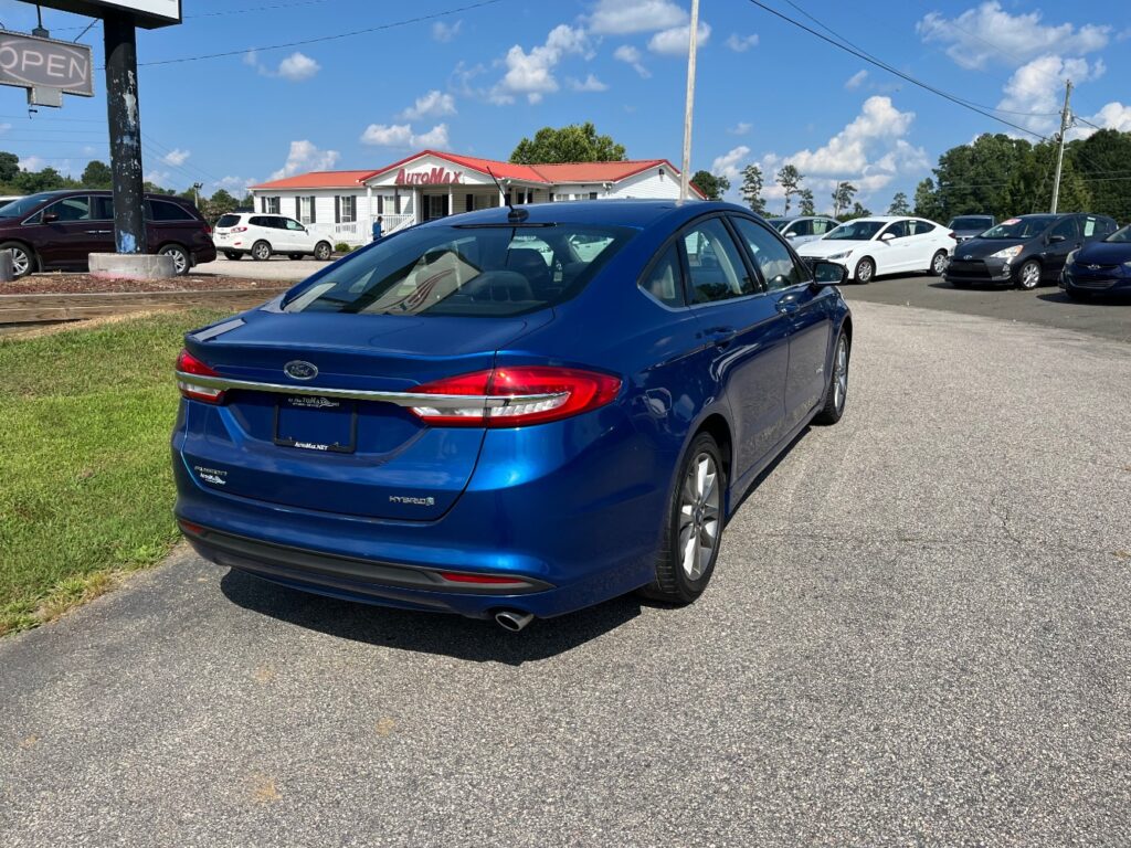 2017 Ford Fusion Hybrid SE