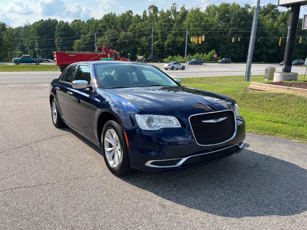 2015 Chrysler 300 Limited RWD