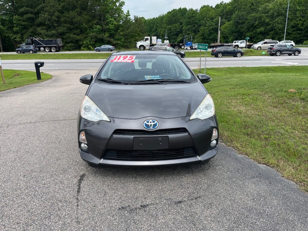 2012 Toyota Prius c C