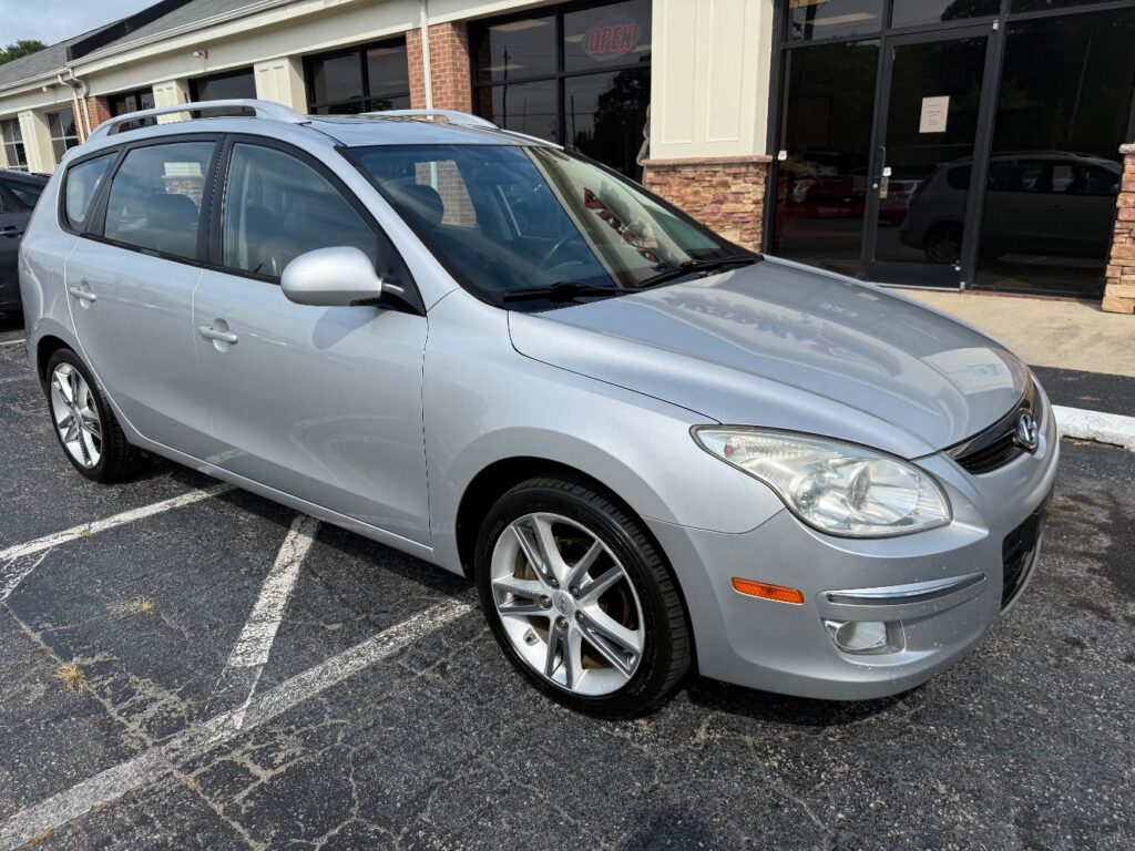 2011 Hyundai Elantra Touring SE