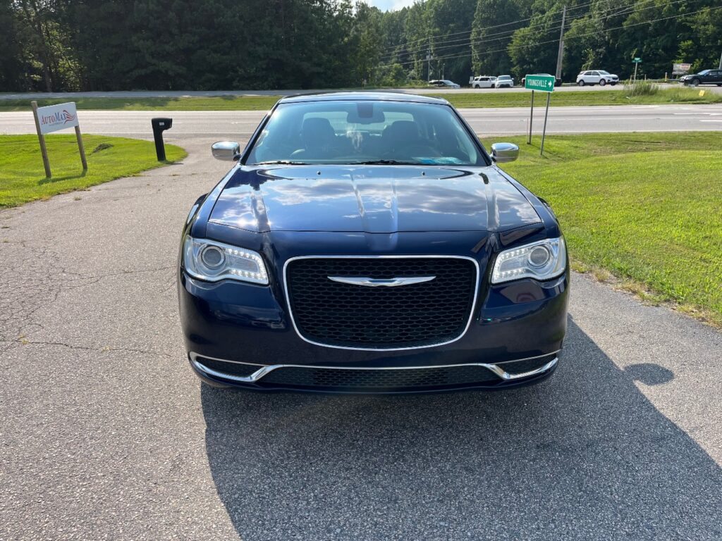 2015 Chrysler 300 Limited RWD