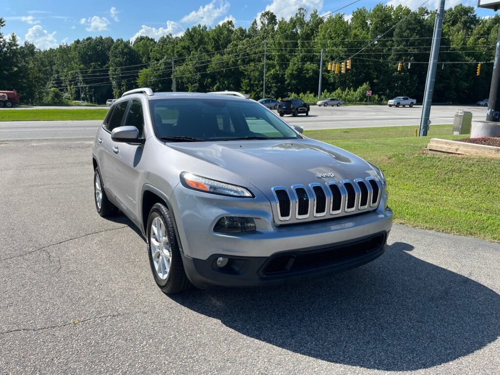2018 Jeep Cherokee Latitude FWD
