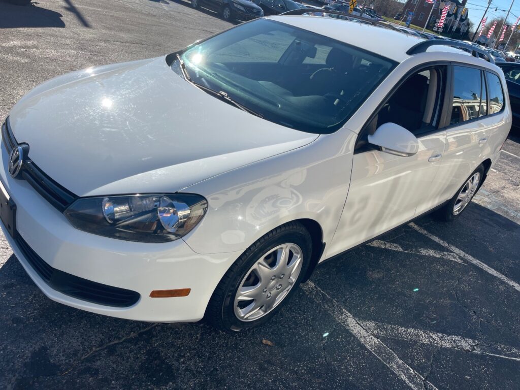 2014 Volkswagen Jetta SportWagen 2.5L SE PZEV
