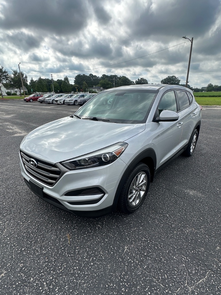 2016 Hyundai Tucson SE
