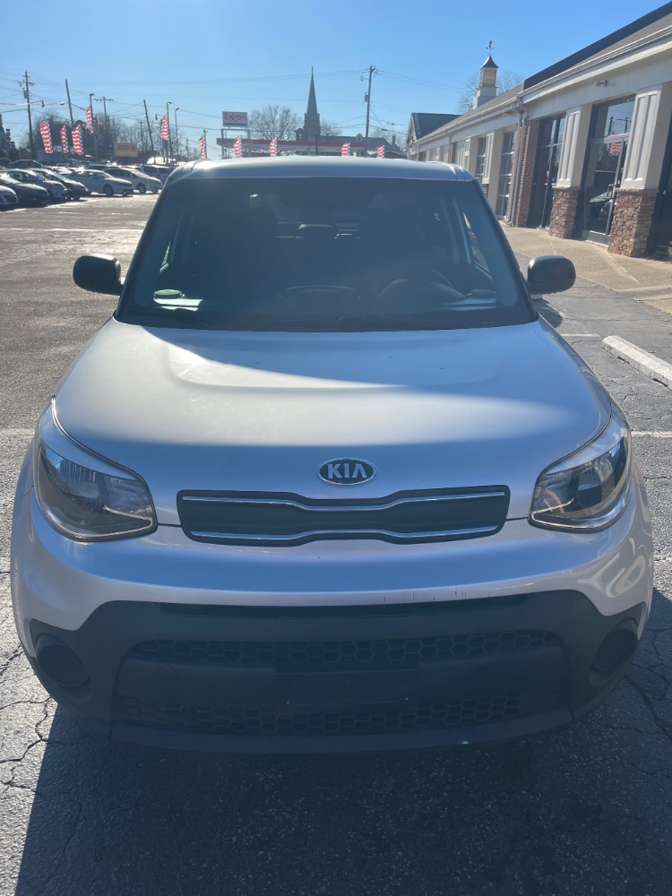 2017 Kia Soul Base 6A