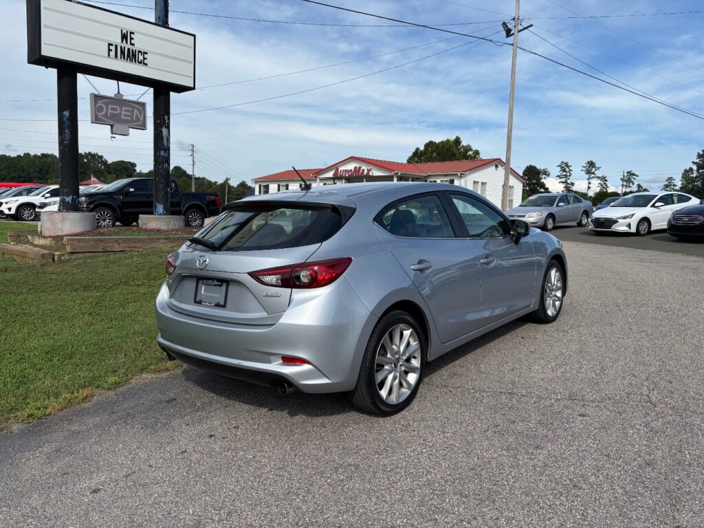 2017 Mazda Mazda3 Hatchback Touring