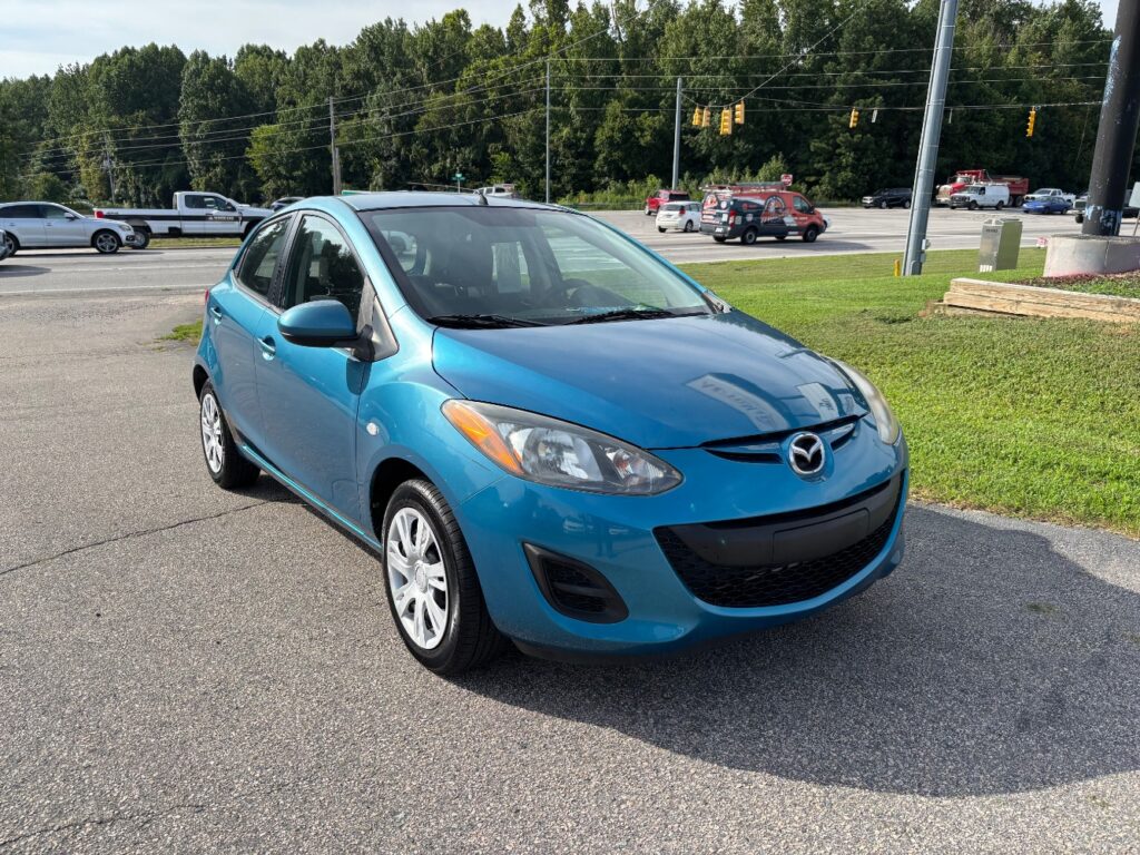 2012 Mazda 2 Sport