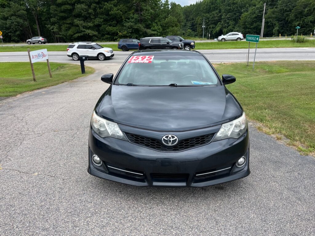 2014 Toyota Camry SE Sport