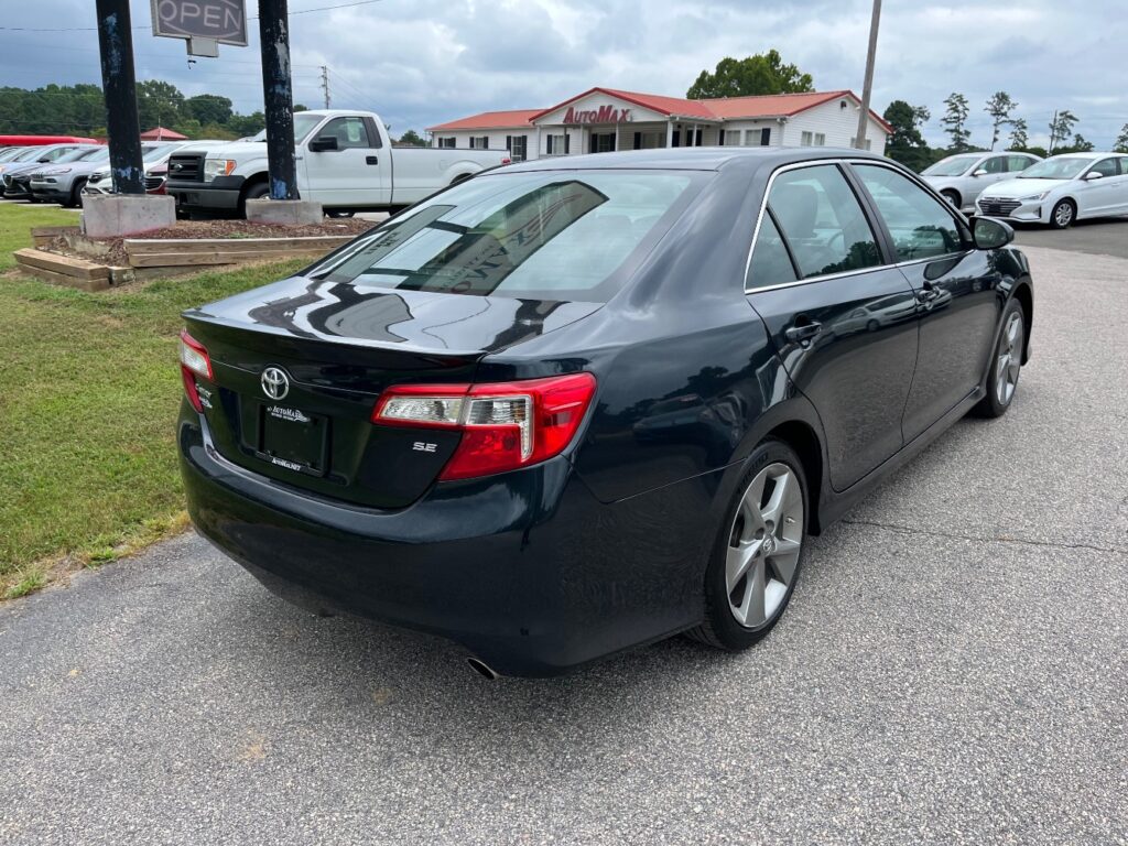 2014 Toyota Camry SE Sport
