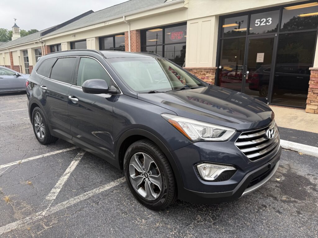 2016 Hyundai Santa Fe SE