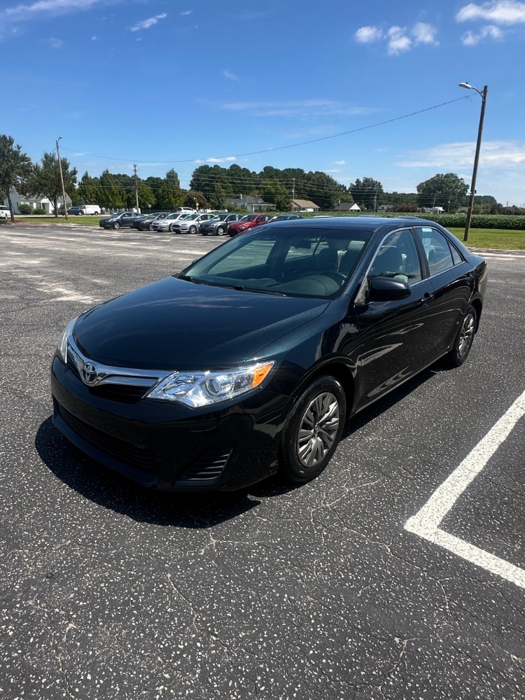 2014 Toyota Camry LE