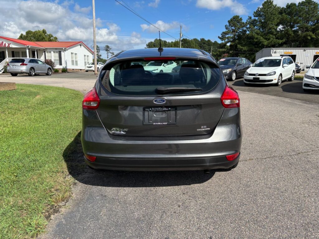 2015 Ford Focus SE Hatch