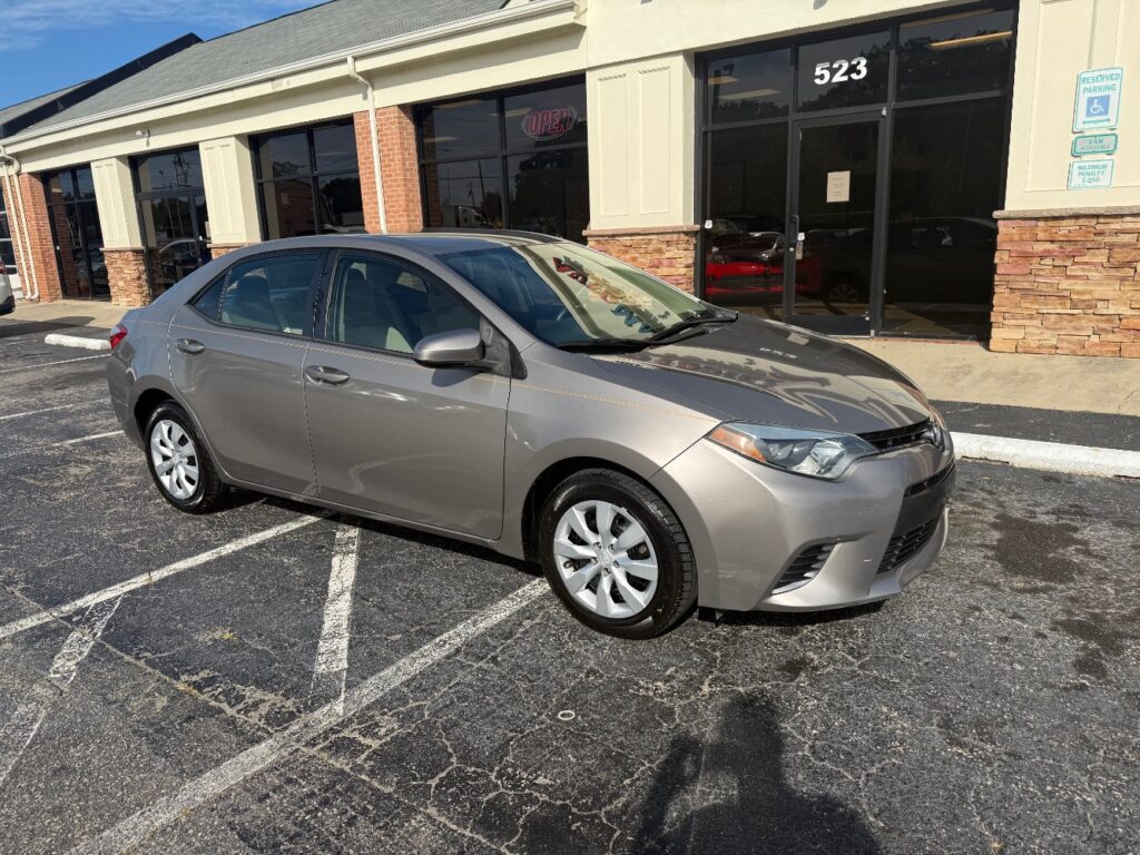 2015 Toyota Corolla LE
