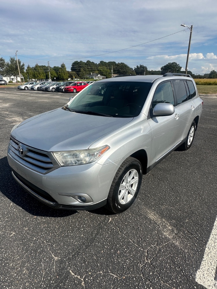2012 Toyota Highlander SE