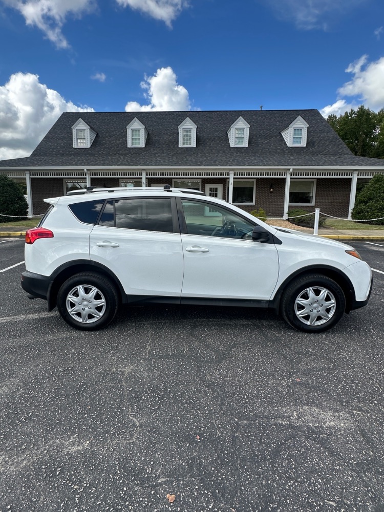 2013 Toyota RAV4 LE