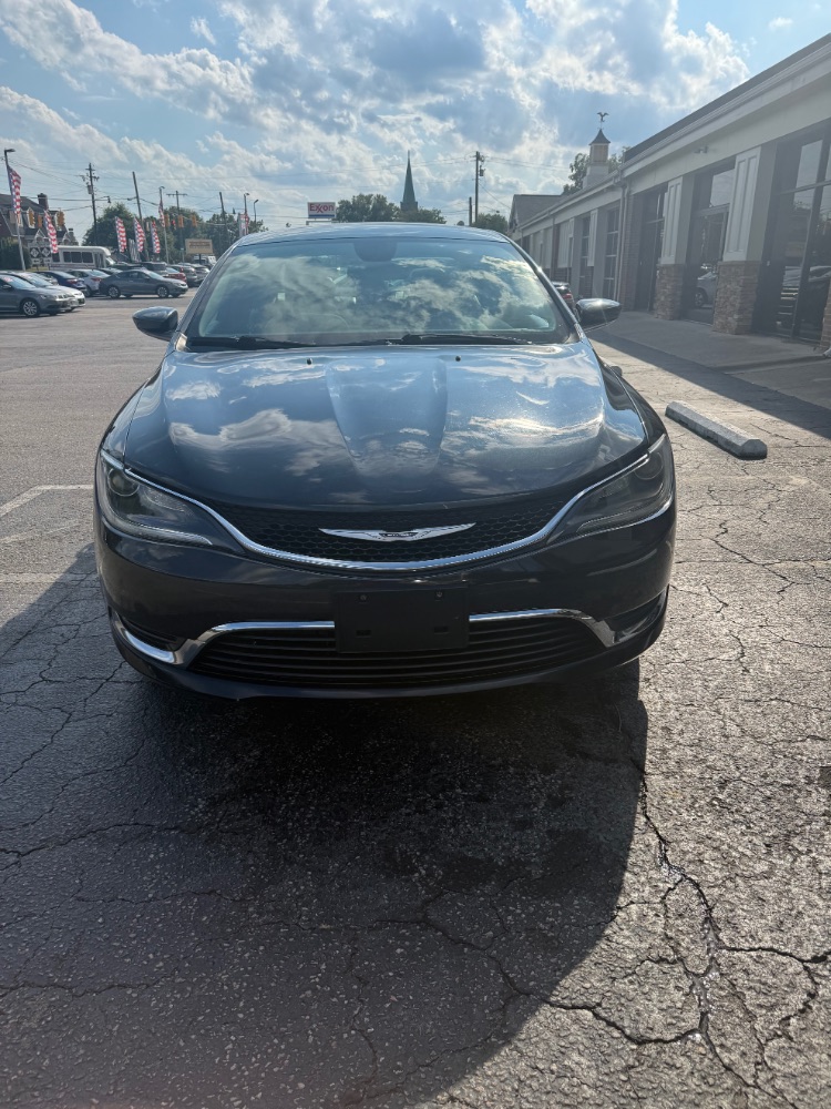 2016 Chrysler 200 Limited Platinum