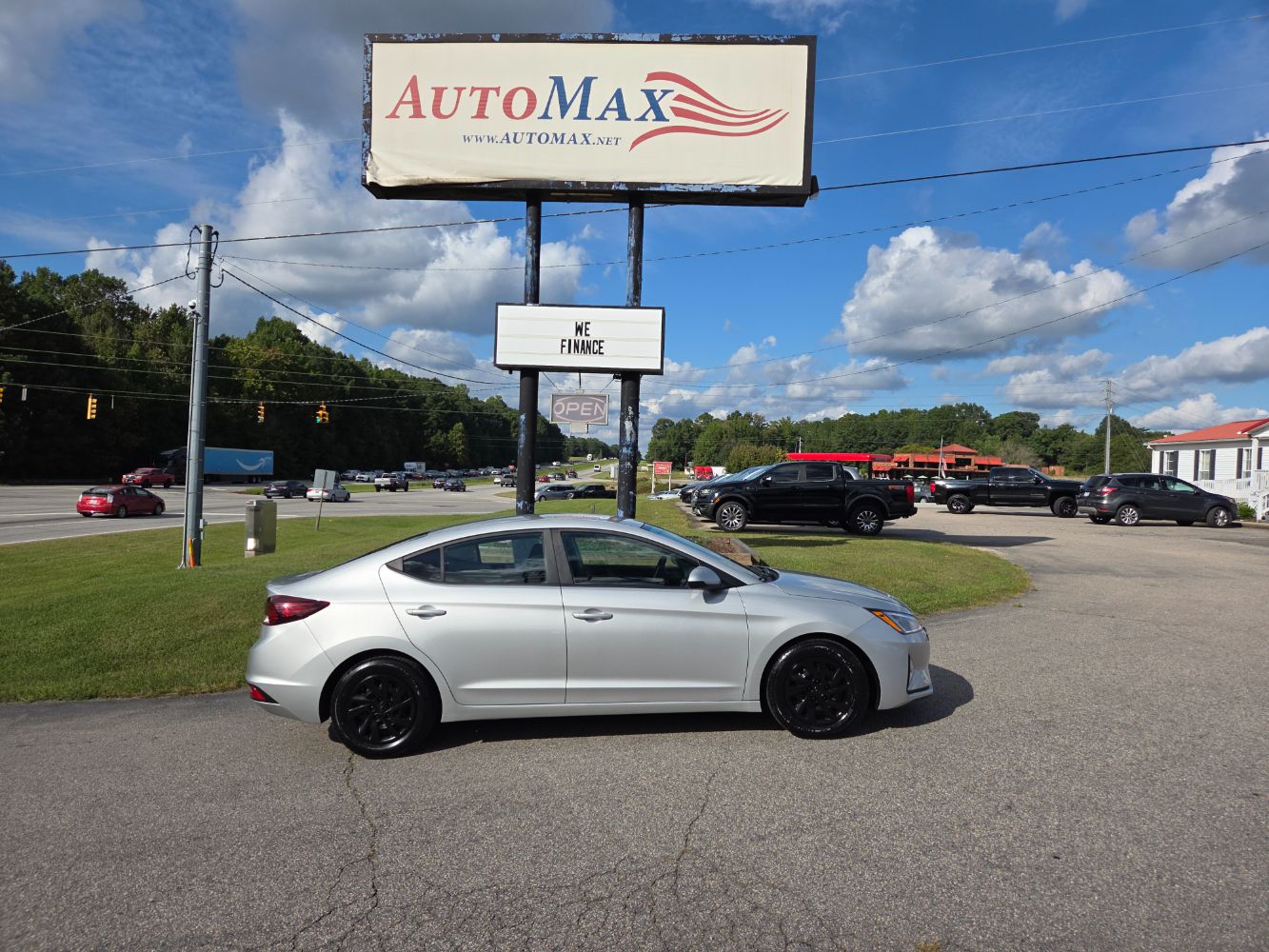 2019 Hyundai Elantra