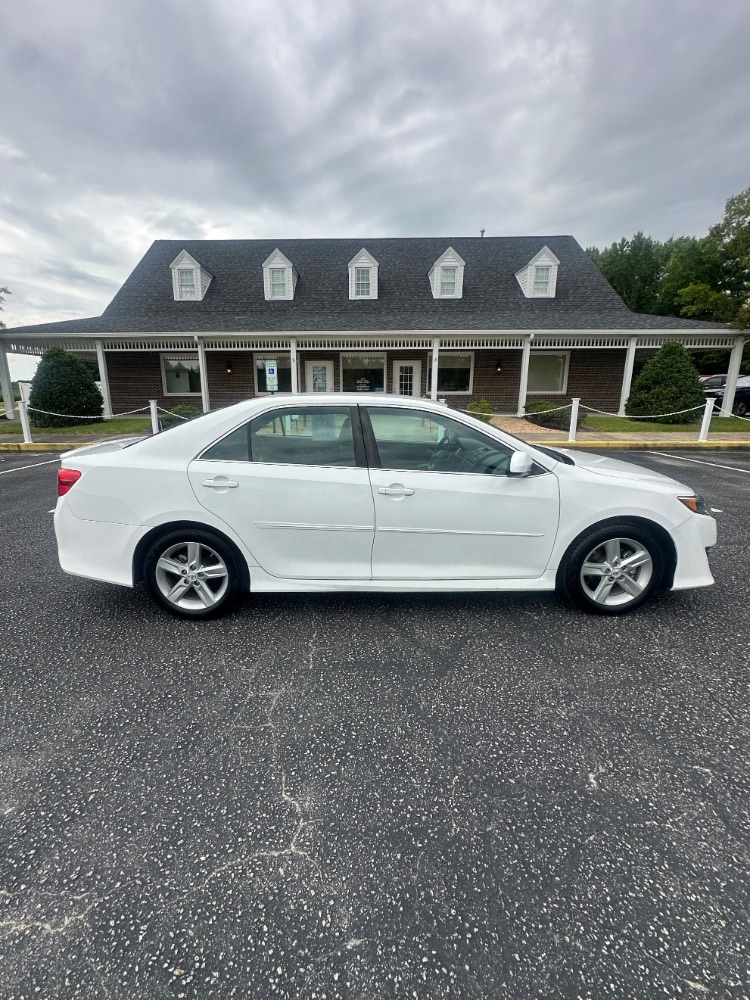 2013 Toyota Camry SE