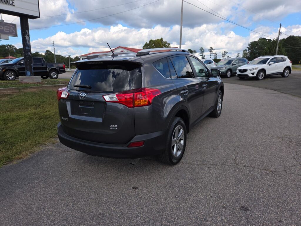 2015 Toyota RAV4 XLE