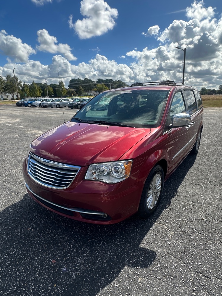 2013 Chrysler Town & Country Limited