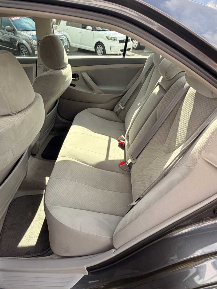 2009 Toyota Camry LE