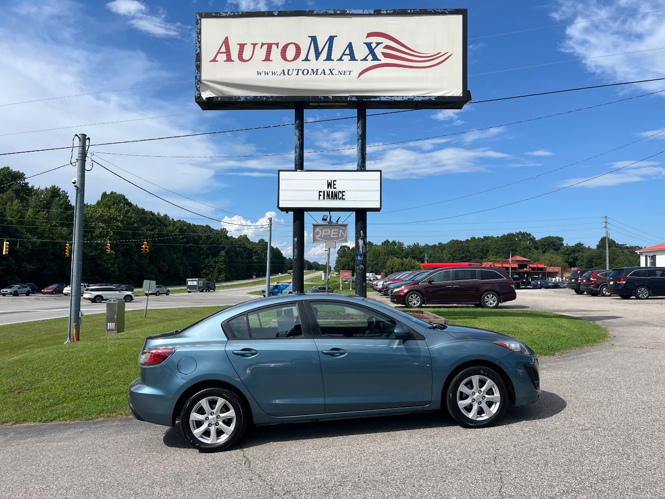 2011 Mazda MAZDA3 i Touring