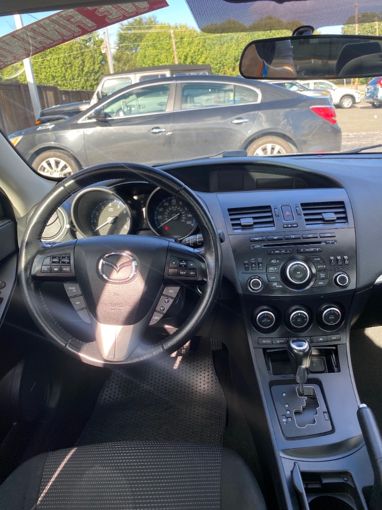 2013 Mazda Mazda3 i Touring