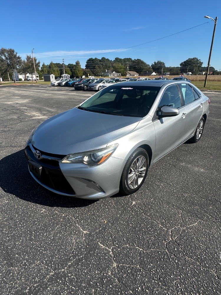 2017 Toyota Camry SE