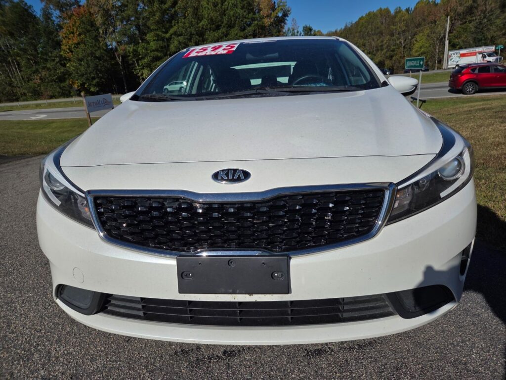 2017 Kia Forte LX 6A