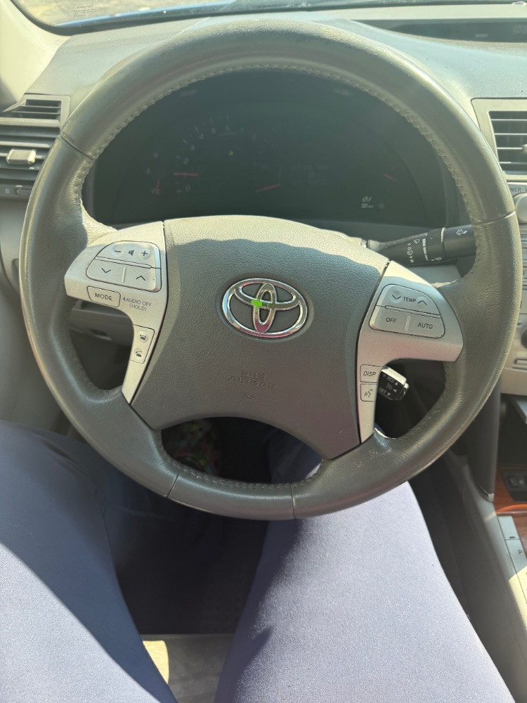 2011 Toyota Camry LE V6 | SE V6 | XLE V6