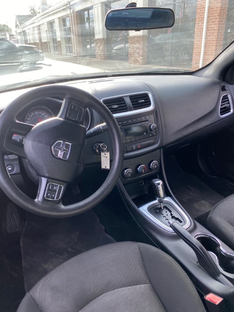 2014 Dodge Avenger SE