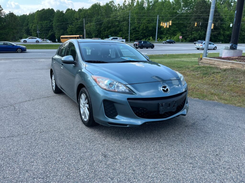 2013 Mazda 3 i Touring