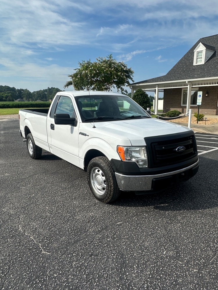2014 Ford F-150 XL photo 3