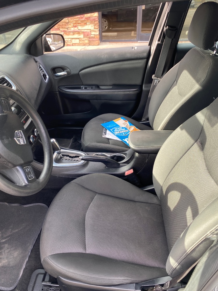 2014 Dodge Avenger SE