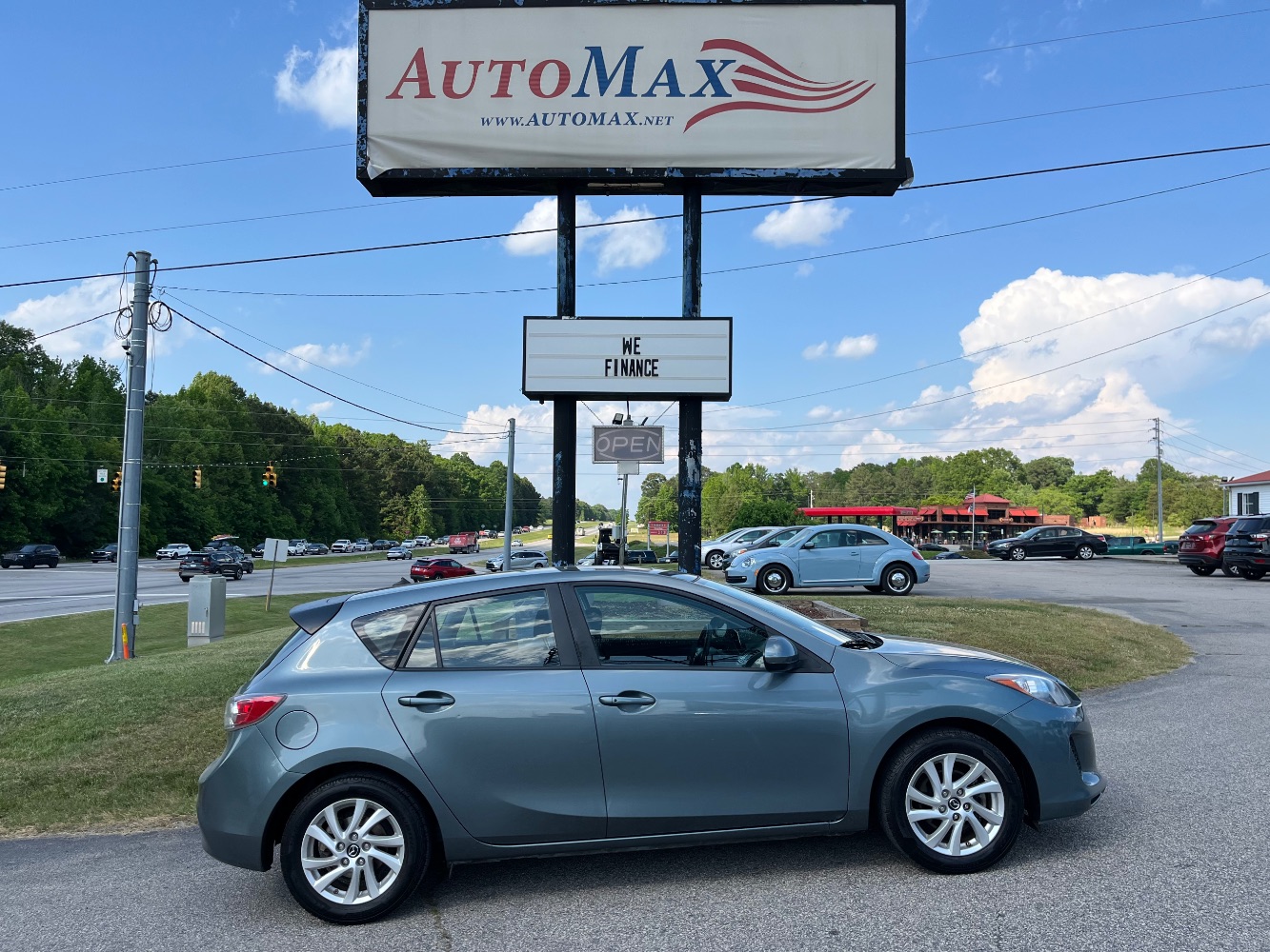 2013 Mazda MAZDA3 i Touring