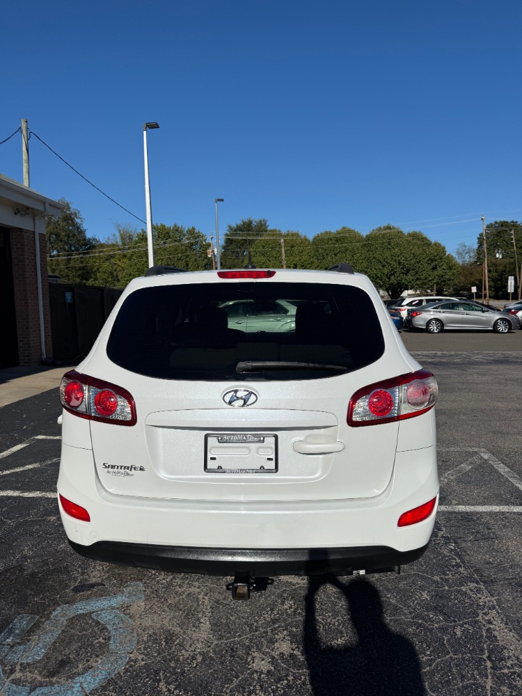 2012 HYUNDAI SANTA FE 4DR
