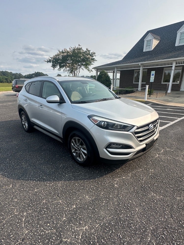 2017 Hyundai Tucson SE