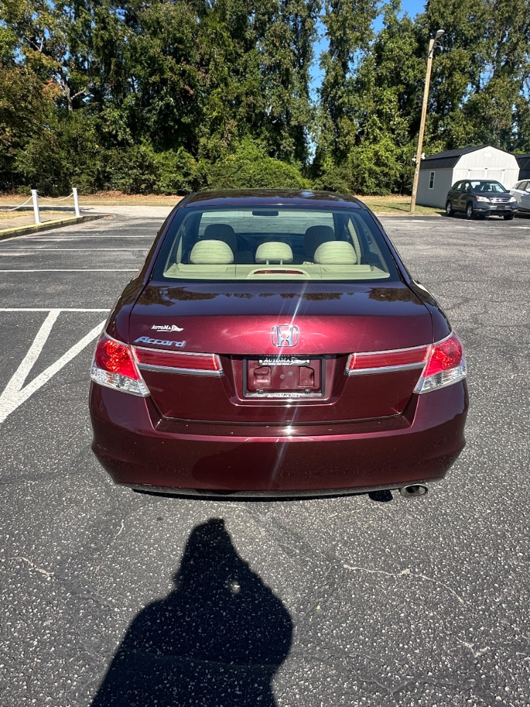 2012 Honda Accord LX photo 4