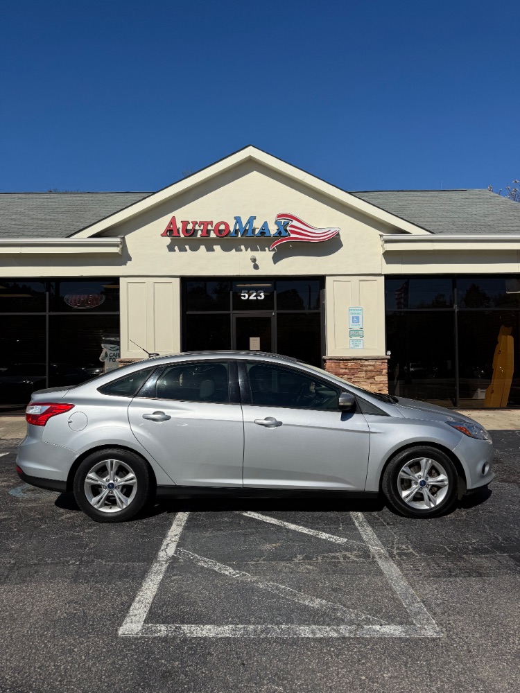 2014 Ford Focus SE Sedan