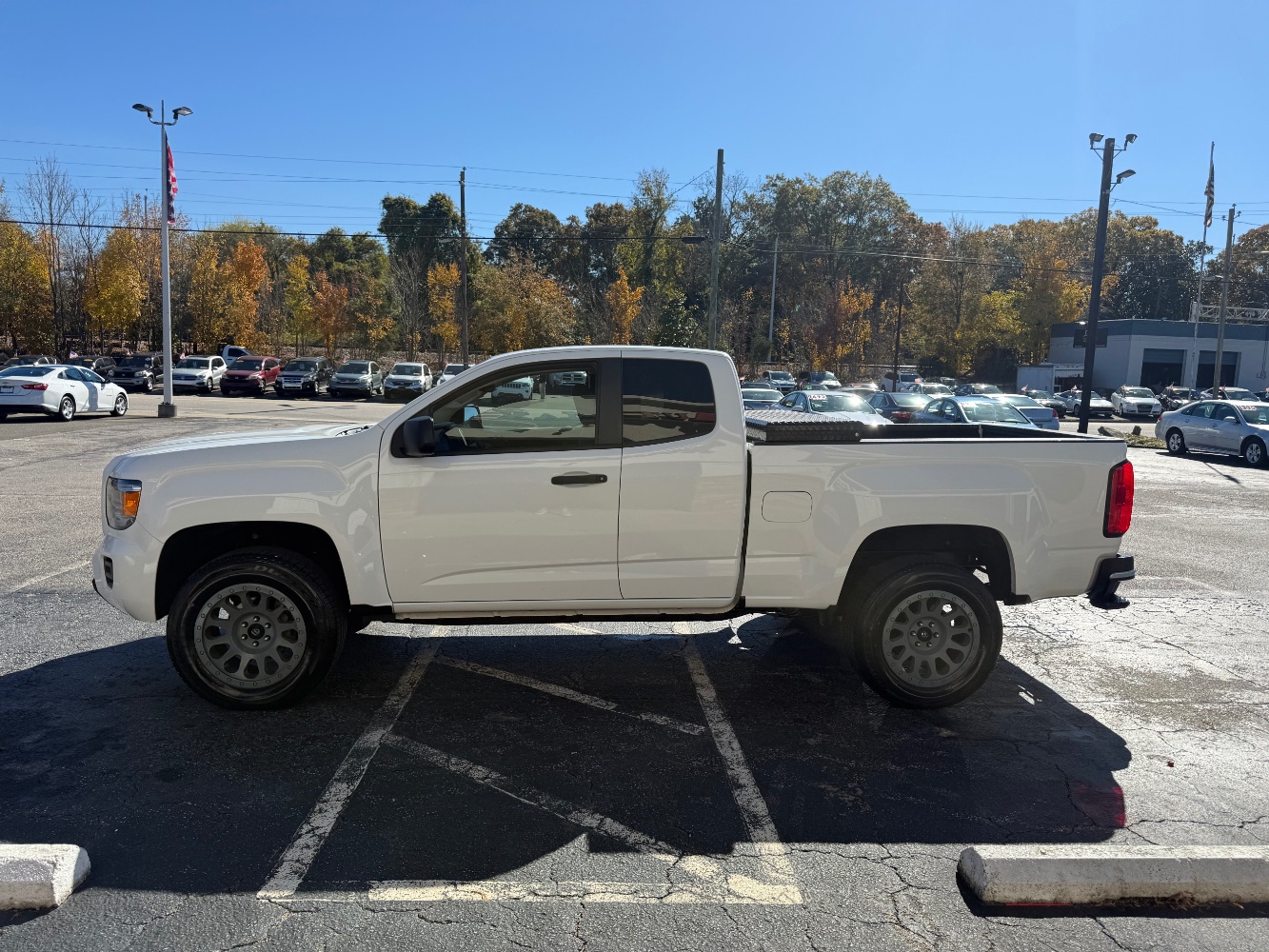 2016 GMC Canyon Base
