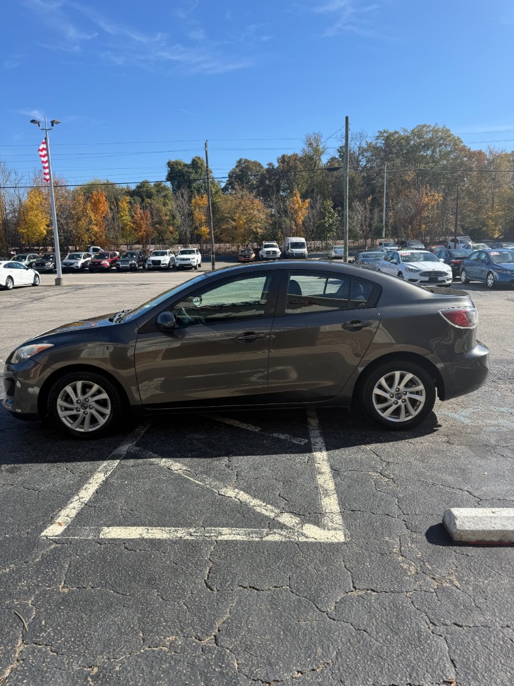 2013 Mazda MAZDA3 i Touring