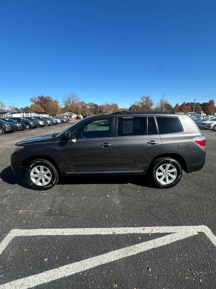 2012 Toyota Highlander Base V6 | SE V6