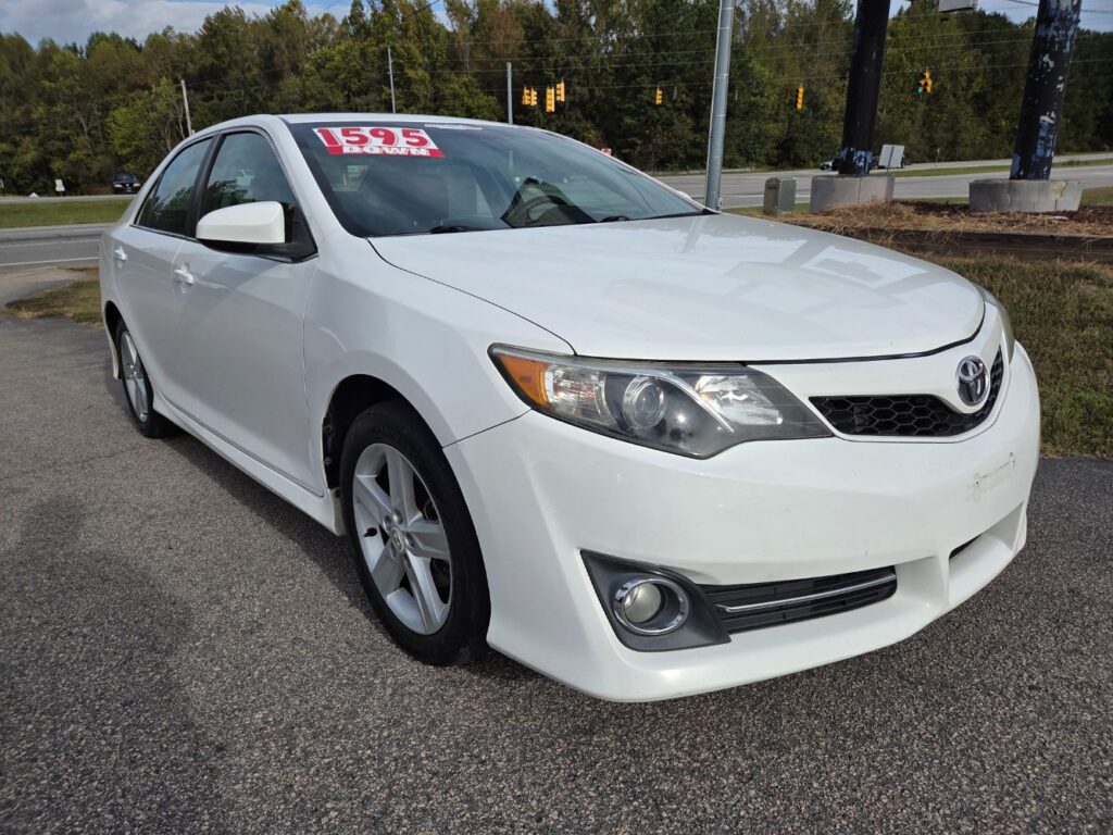 2013 Toyota Camry SE