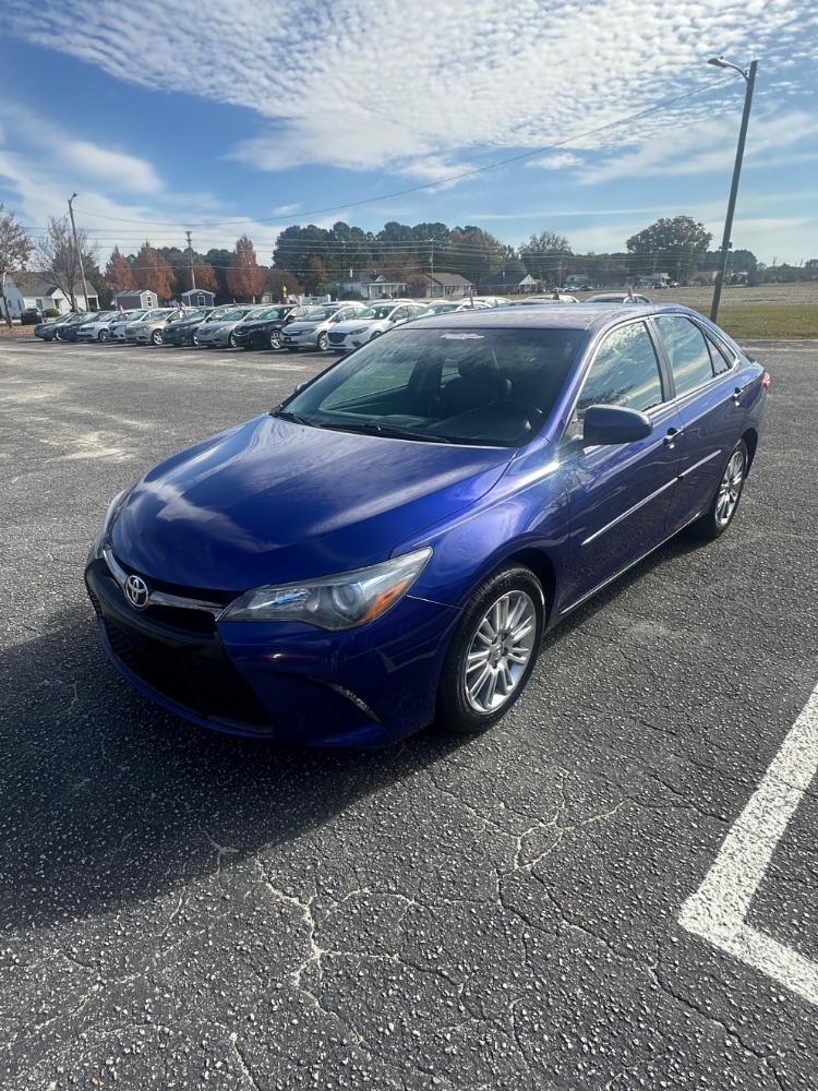 2016 Toyota Camry SE